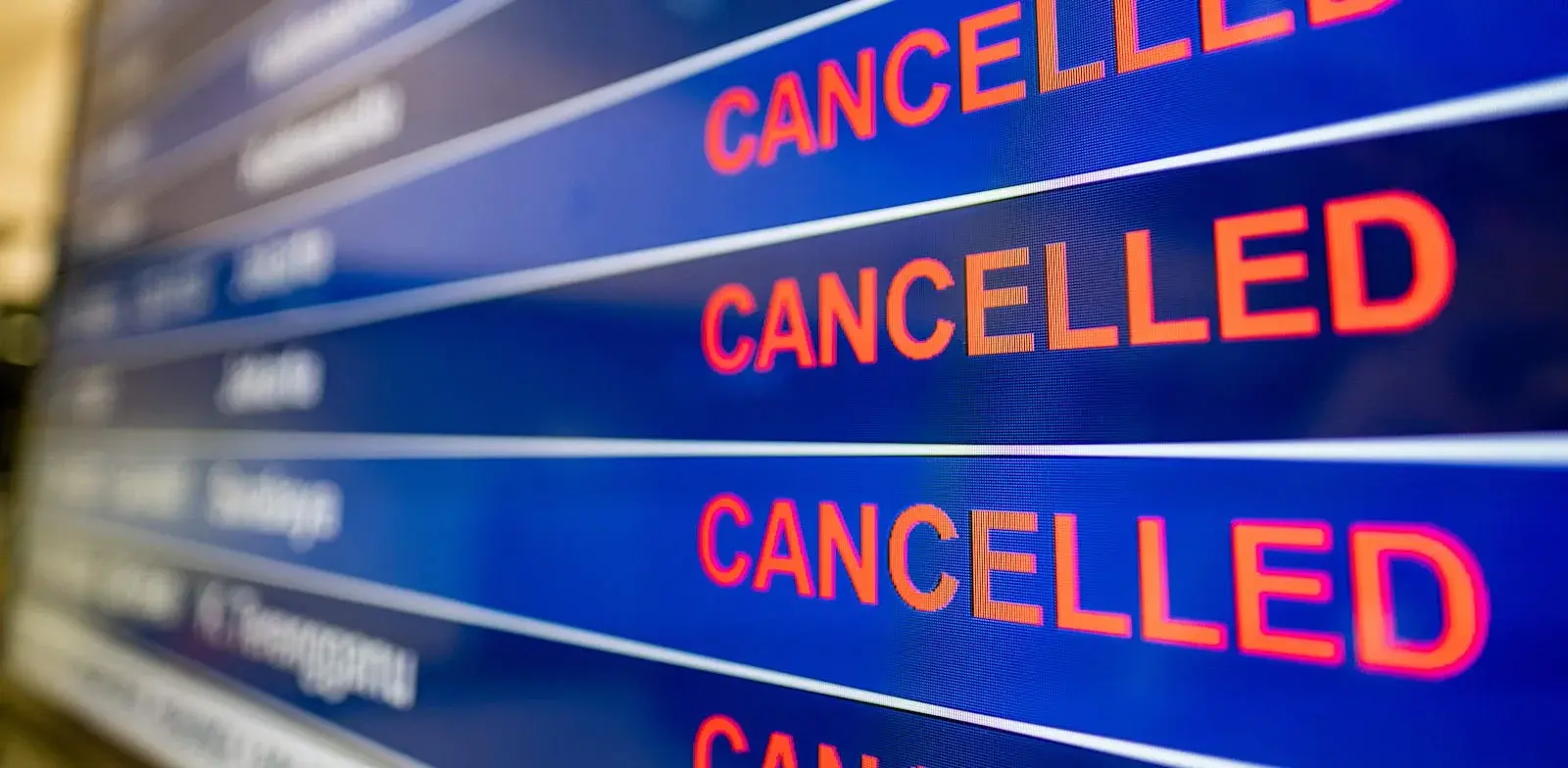 Airlines Suspend Flights to Israel: What Travelers Should Know